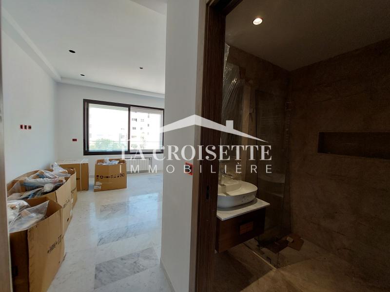 Appartement S+3 avec terrasse aux Jardins de Carthage
